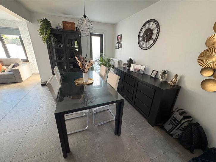 Zwart gelakte eetplaats met schuiven en veiligheidsglas, Huis en Inrichting, Complete eetkamers, Zo goed als nieuw, 4 tot 6 stoelen