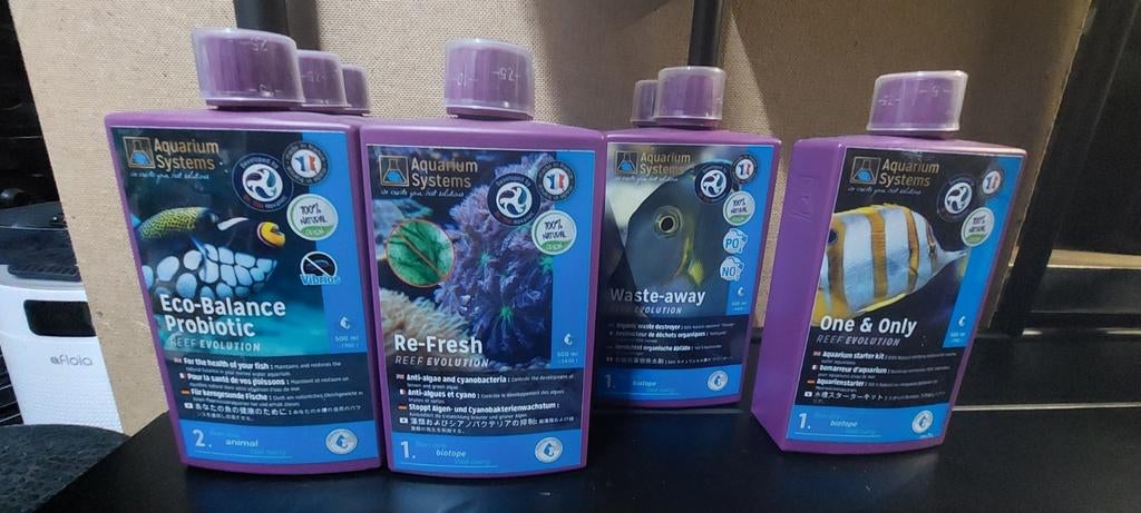 Lot de 9 Aquarium Systems 500ml pour aquarium marin. Neufs.