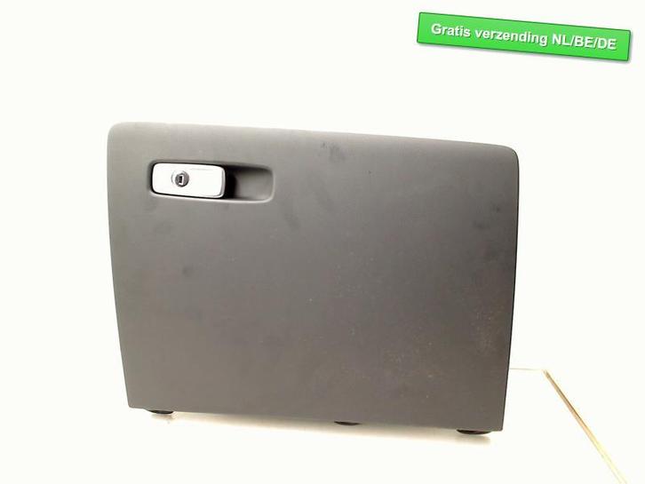 COMPARTIMENT A GANTS Audi Q3 (8UB / 8UG) (8U1857035K), Autos : Pièces & Accessoires, Tableau de bord & Interrupteurs, Audi, Utilisé