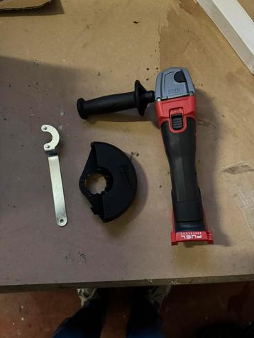 Mailwaukee haakse slijper beschikbaar voor biedingen