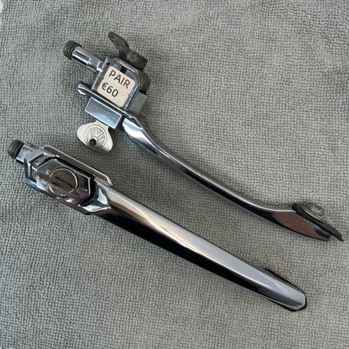 VW K70 deurgreepset chroom bijpassende sleutel, Auto diversen, Auto-accessoires, Gebruikt, Ophalen of Verzenden