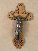 Kruisbeeld, Antiek en Kunst, Ophalen