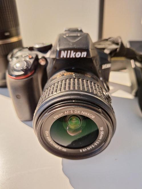 Reflex Nikon D5300 + Objectif AF-P 18-55 VR + Objectif Tamro, Audio, Tv en Foto, Fotografie | Professionele apparatuur, Gebruikt