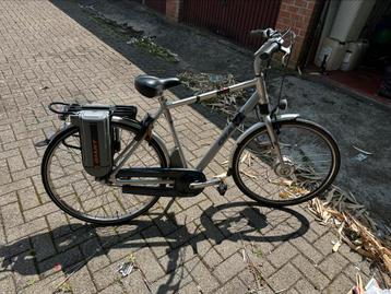 Giant fiets  beschikbaar voor biedingen