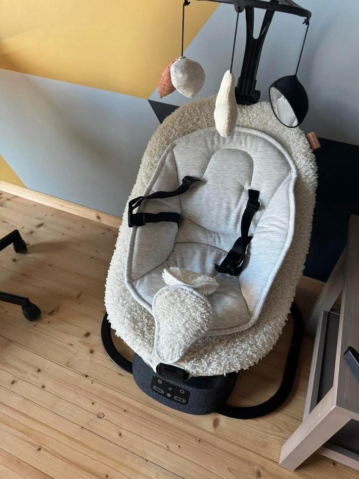 Balancelle babymoov 8 mouvements, Kinderen en Baby's, Wipstoeltjes, Zo goed als nieuw, Ophalen
