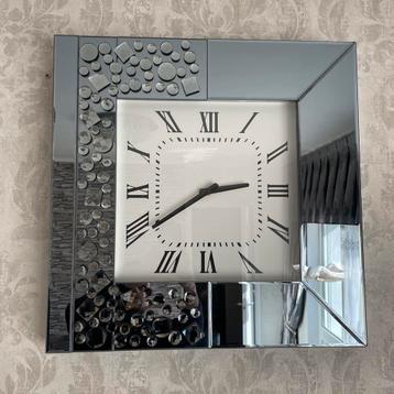 Horloge à vendre, Enlèvement, Comme neuf