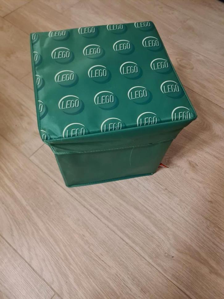 Lego poef/ opbergbox, Kinderen en Baby's, Speelgoed | Duplo en Lego, Zo goed als nieuw, Lego, Ophalen of Verzenden