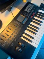 Korg Triton Taktile (avec tous les câbles), Musique & Instruments, Korg, Utilisé, Enlèvement ou Envoi, Avec connexion MIDI