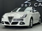 Alfa Romeo Giulietta 1.6 JTD * 1ER PROP + TOIT PANO + GARANT, Auto's, Alfa Romeo, Voorwielaandrijving, Euro 5, 105 pk, Gebruikt