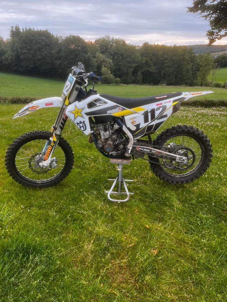Cross motor Husqvarna FC250, Fietsen en Brommers, Brommers | Crossbrommers, Zo goed als nieuw, Ophalen of Verzenden
