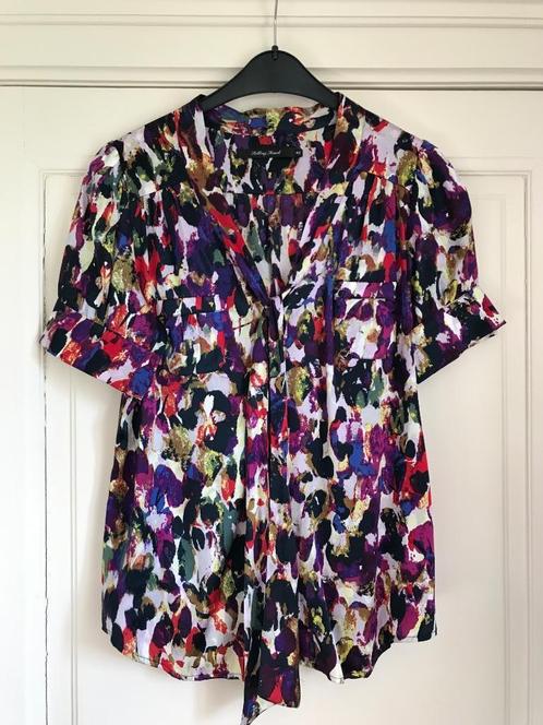 Meerkleurig zijden bloesje - NIEUW, Kleding | Dames, Topjes, Nieuw, Maat 42/44 (L), Overige kleuren, Korte mouw, Verzenden