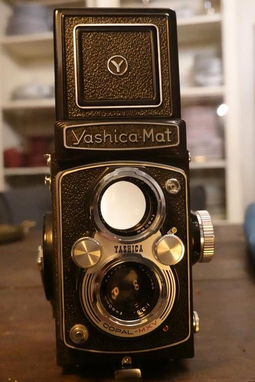Yashica mat appareil photo argentique état neuf, Audio, Tv en Foto, Fotocamera's Analoog, Zo goed als nieuw, Ophalen of Verzenden