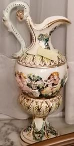 Italiaanse vaas. Stijl capodimonte, Antiquités & Art, Antiquités | Vases, Enlèvement