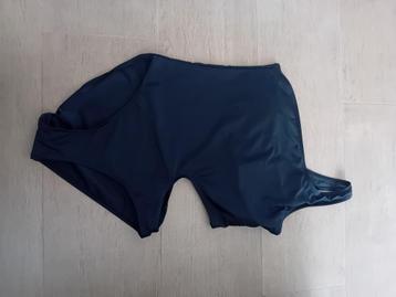 Maillot de bain une piece beschikbaar voor biedingen