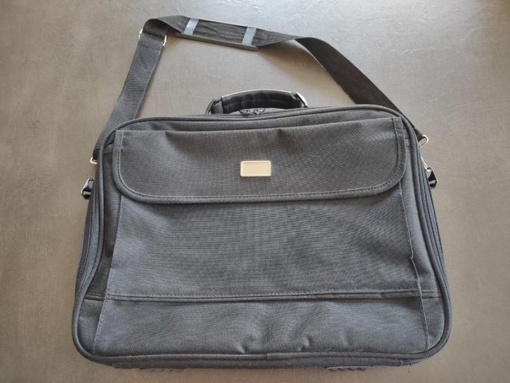 Laptoptas (zie foto's & omschrijving), Computers en Software, Laptoptassen, 16 inch, Ophalen