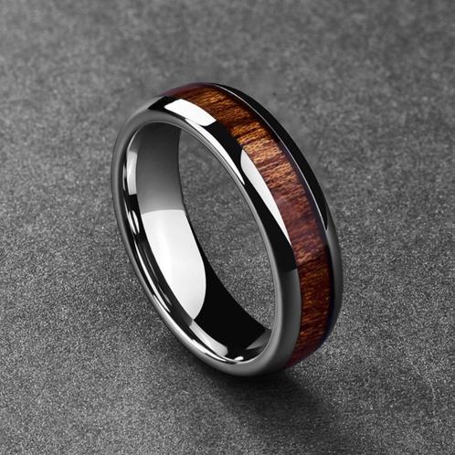 Wolfraam ring ingelegd met hout - Kian - Voor man of vrouw, Handtassen en Accessoires, Ringen, Nieuw, Dame of Heer, Bruin, Overige materialen