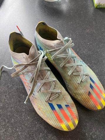 Voetbalschoenen Adidas 42,5 disponible aux enchères