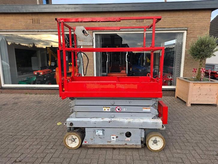 Skyjack 3219 8m hoogwerker 2016 schaarlift (bj 2016), Zakelijke goederen, Machines en Bouw | Liften, Steigers en Ladders