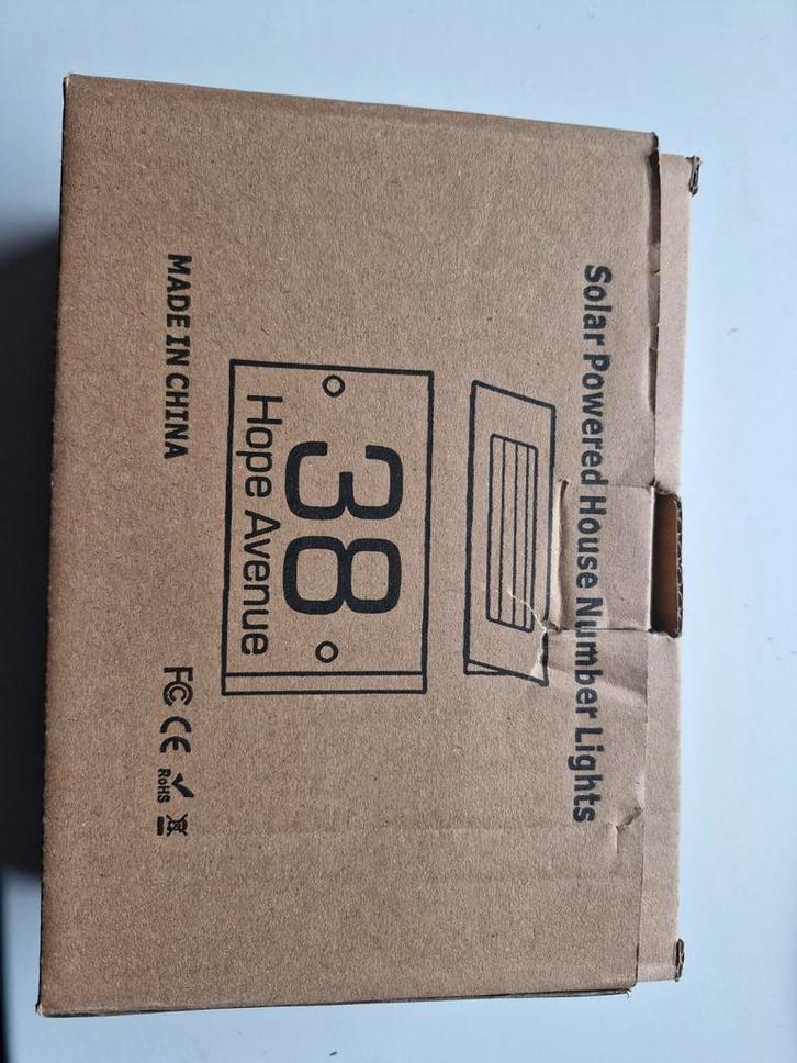 Numéro de maison solaire éclairé, Huis en Inrichting, Woonaccessoires | Overige, Zo goed als nieuw, Ophalen of Verzenden