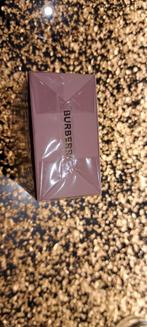 Parfum original, acheté par erreur pour un cadeau, Handtassen en Accessoires, Uiterlijk | Parfum, Ophalen