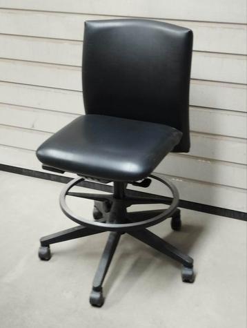 Bureaustoel COMFORTO - hoog zitten beschikbaar voor biedingen