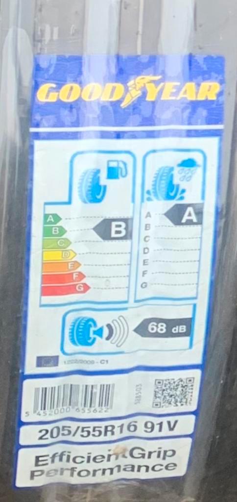 4 NIEUWE banden Goodyear 205/55R16 91V, Auto-onderdelen, Banden en Velgen, Band(en), Nieuw, Ophalen