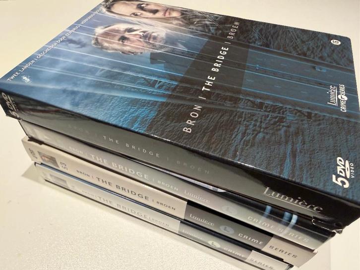 The Bridge (Seizoen 1 - 4) Lumière Crime Series, Cd's en Dvd's, Dvd's | Tv en Series, Gebruikt, Thriller, Boxset, Vanaf 16 jaar