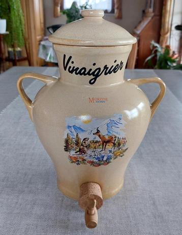 Vinaigrier en grès  2,5 litres beschikbaar voor biedingen