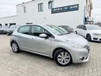Peugeot 208 1.2i Benzine - Airco - Gps * 1 JAAR GARANTIE *, Auto's, Peugeot, Voorwielaandrijving, Stof, Gebruikt, 1199 cc