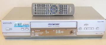 Panasonic Super VHS Videorecorder Met Afstandsbediening beschikbaar voor biedingen