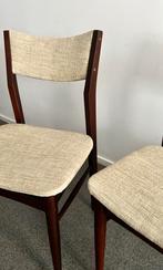 Vintage stoelen, Huis en Inrichting, Stoelen, Ophalen, Zo goed als nieuw, Stof