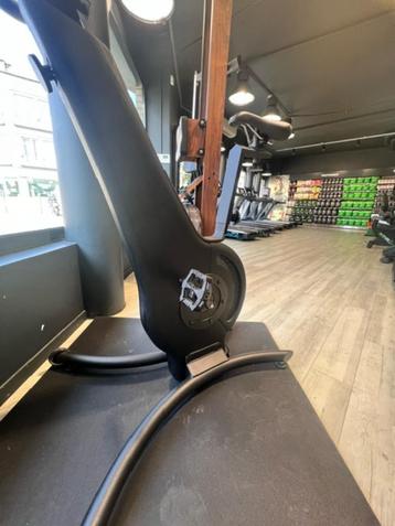 Vélo d'appartement beschikbaar voor biedingen