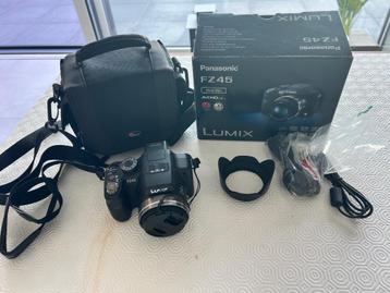 foto camera lumix- af te halen wingene beschikbaar voor biedingen