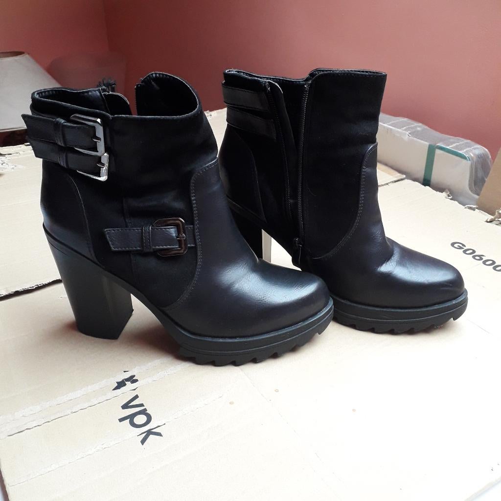 enkellaarzen, Verzenden, Zwart, Lage of Enkellaarzen