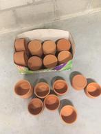 25 terracotta potjes, Tuin en Terras, Ophalen, Zo goed als nieuw
