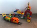 Luxe trein set 10508 + extra set sporen 10506, Kinderen en Baby's, Speelgoed | Duplo en Lego, Complete set, Duplo, Zo goed als nieuw