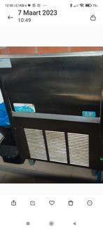 Professionele ijsblokmachine, Ophalen