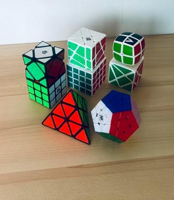 Rubik's Cube Collection— 8 Cubes beschikbaar voor biedingen