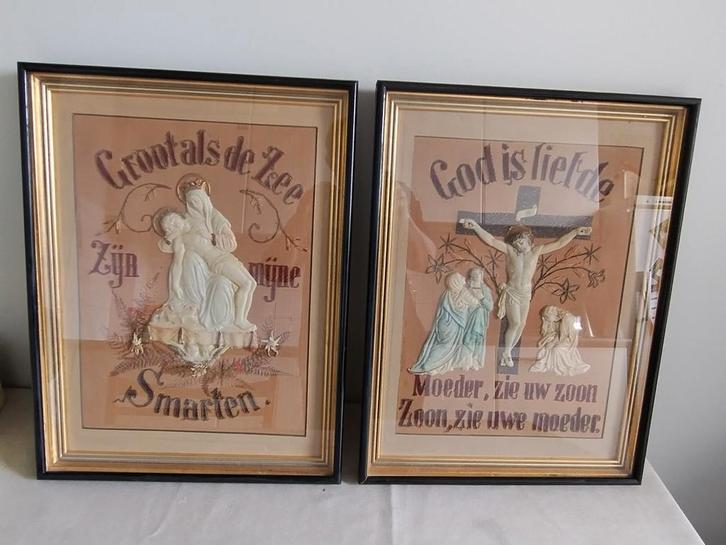 2 Antieke religieuze borduurwerken, Huis en Inrichting, Woonaccessoires | Schilderijen, Tekeningen en Foto's, Gebruikt, Ophalen of Verzenden