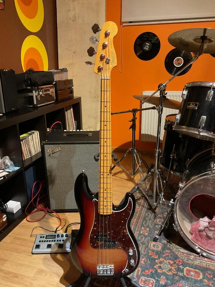 Fender Precision Bass American Pro II, Muziek en Instrumenten, Snaarinstrumenten | Gitaren | Bas, Zo goed als nieuw, Ophalen
