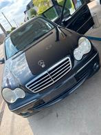 Mercedes c200automaat, Automaat, Blauw, Leder en Stof, 5 deurs