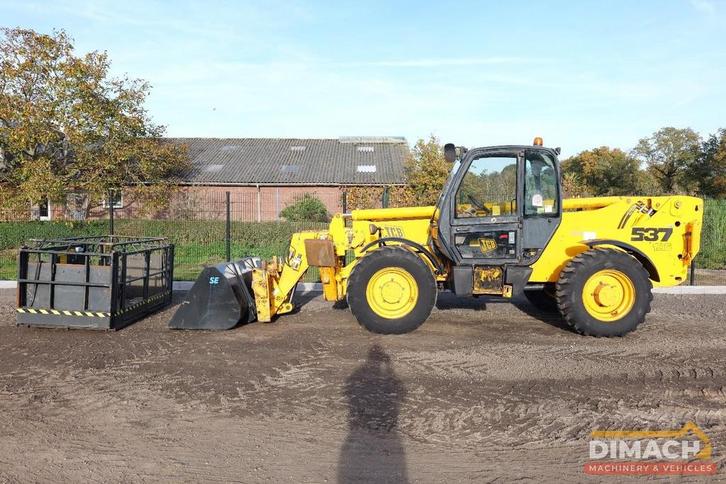 JCB 537 135 JCB 537 125 telehandler with remote control bask, Zakelijke goederen, Machines en Bouw | Heftrucks en Intern transport