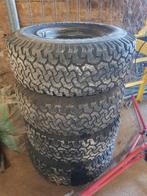 4X4 wielen, Ophalen, 15 inch, All Season, Band(en)