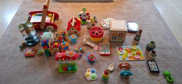 Lot de Jouets pour enfants à vendre disponible aux enchères