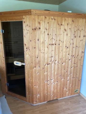 Sauna harvia variant line hoekmodel beschikbaar voor biedingen