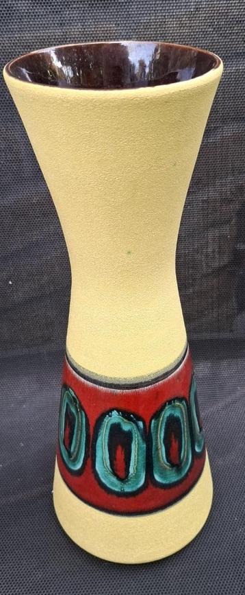 Mooie halfhoge West-Germany vintage vaas Scheurich beschikbaar voor biedingen