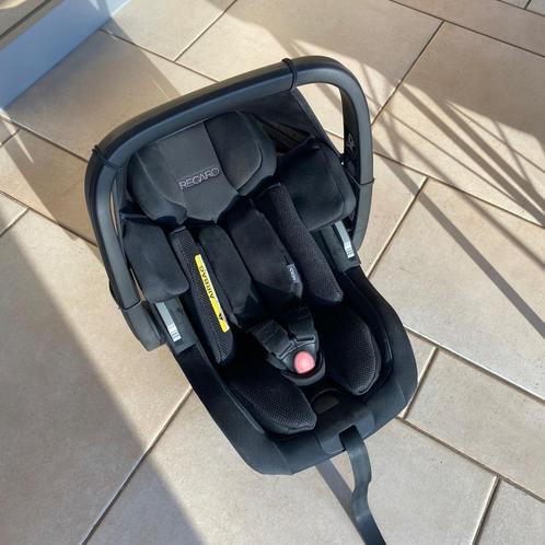 Autostoel 0 - 18KG, Kinderen en Baby's, Autostoeltjes, Gebruikt, Overige merken, 0 t/m 18 kg, Isofix, Afneembare rugleuning, Verstelbare rugleuning