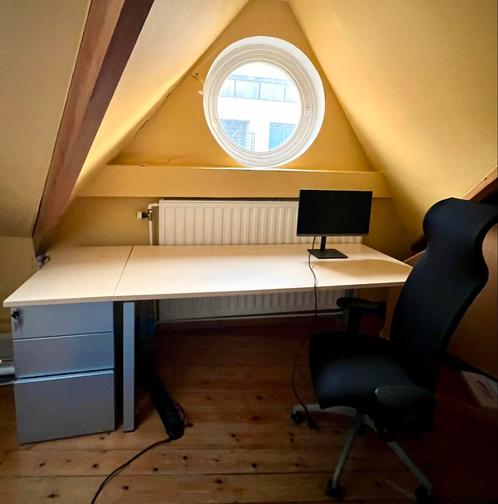 Bureau et chaise en bois et métal., Huis en Inrichting, Bureaus, Zo goed als nieuw, Bureau, Ophalen
