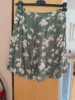 jupe courte MEXX - kaki à motifs fleuris - Taille 36, Kleding | Dames, Rokken, Ophalen, Mexx, Overige kleuren, Zo goed als nieuw