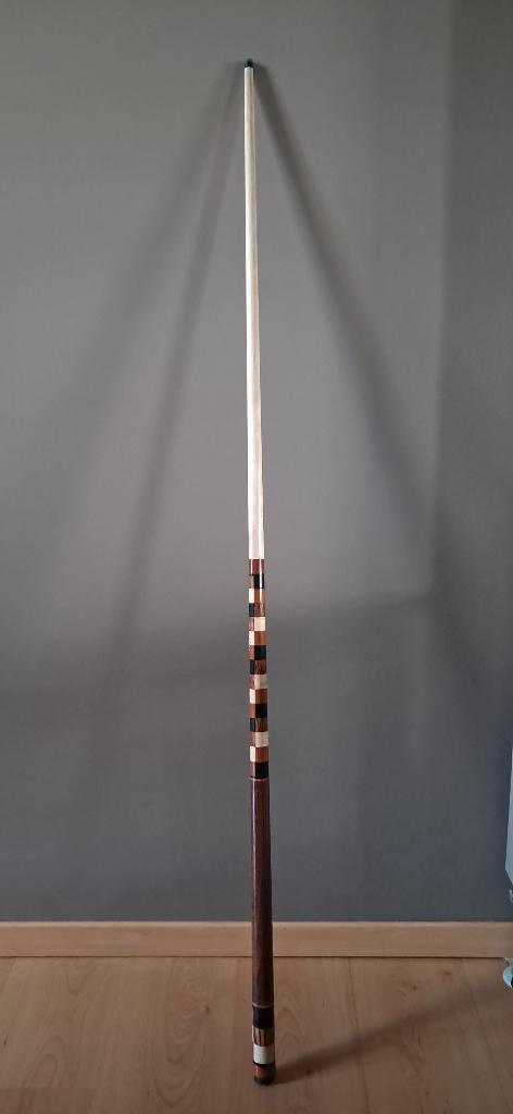 Cue supérieure ornée d'une magnifique marqueterie. (Nou.)., Sports & Fitness, Billards & Billards américains, Neuf, Queue ou Boules